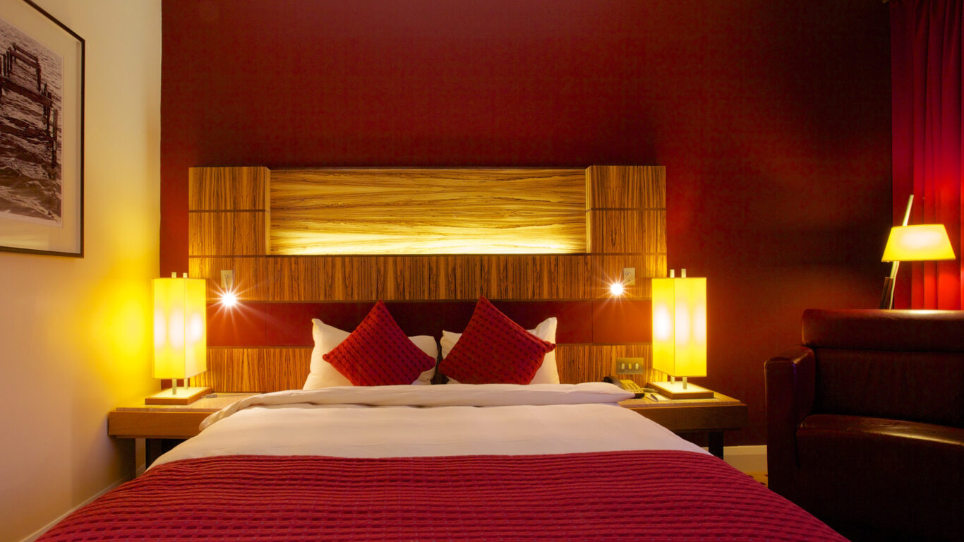 The-Gasworks-Hotel-Standard-Room01-